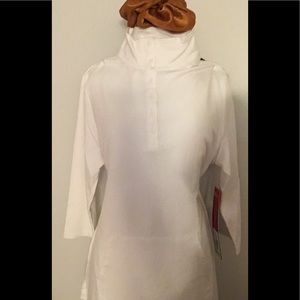 Teezher Comfortable Top.     B4